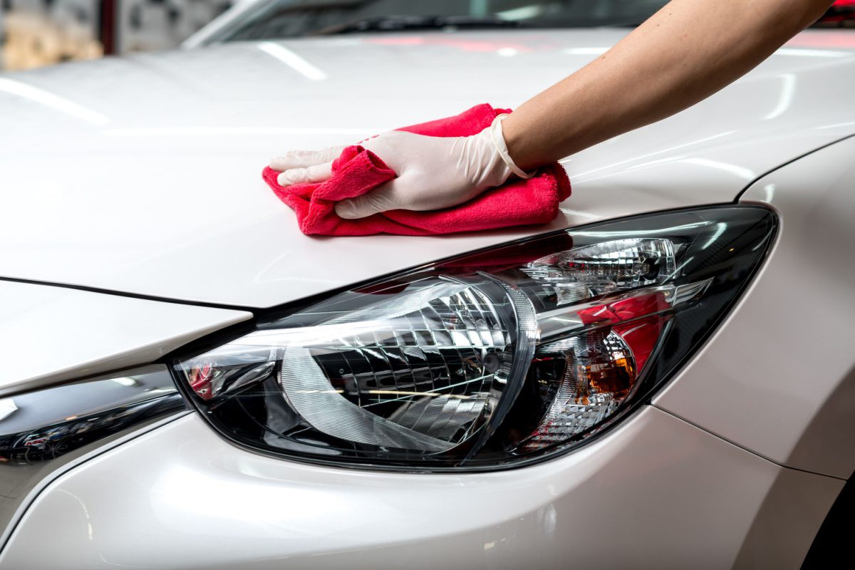 Mobile Auto Detailing vs. Traditional Car Wash Which is Bette